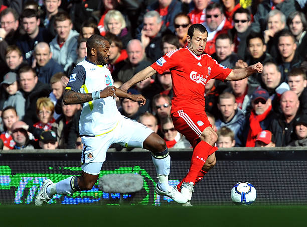 着沉甸甸的 着沉甸甸的