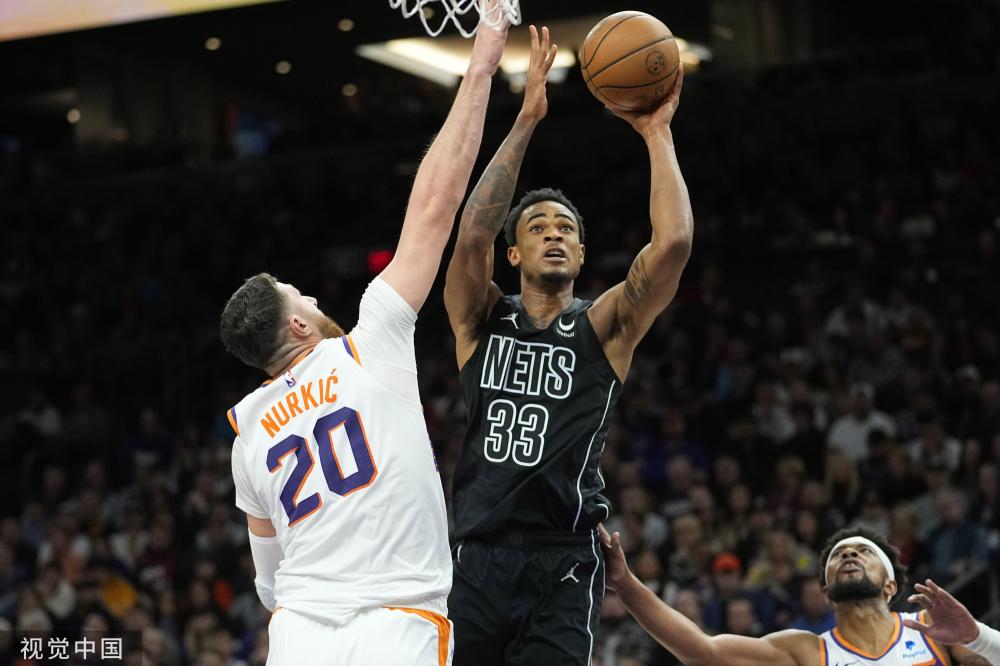 出一个具有 出一个具有